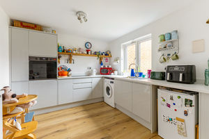 Kitchen - click for photo gallery